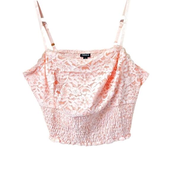 NEW TORRID PLUS SIZE LACE Square Neck Pink Smocked Crop Top Tank 2X - Picture 1 of 16